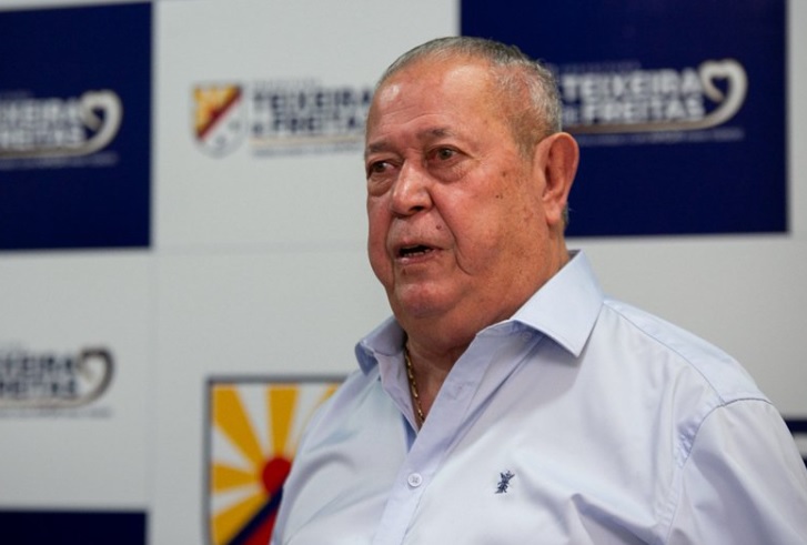 LUTO: Morre o ex prefeito de Teixeira de Freitas, Temóteo Alves de Brito.