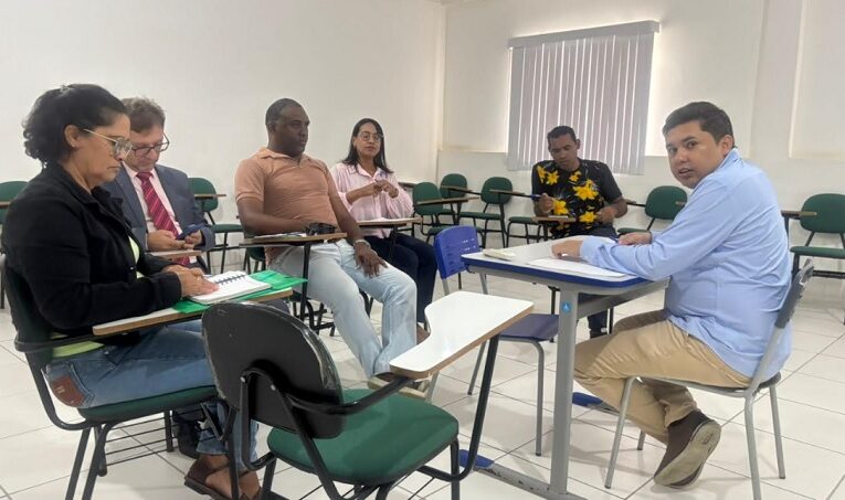 Comissão do Precatório do FUNDEF inicia trabalhos em Caravelas.