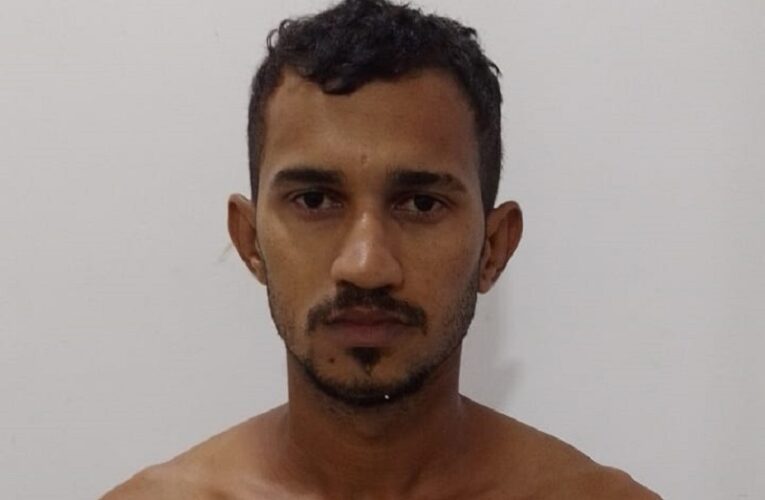 Flagrante de violência doméstica: homem é preso após agredir companheira.